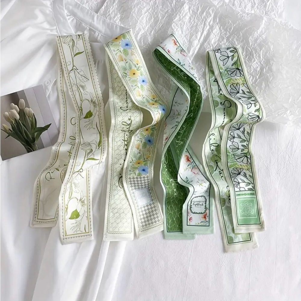 Set of‎ 4 Satin Style Green Selection Elegant Floral Polyester Twillies